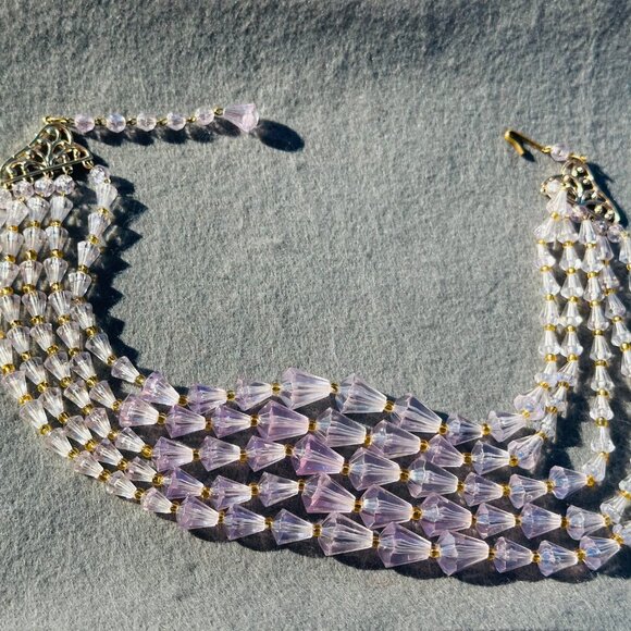 Lilac Rose Vintage Acrylic Faceted 5 stand Necklace 15" - Picture 3 of 4